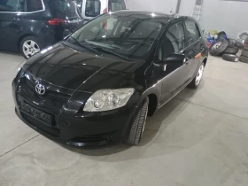 Обява за продажба на Toyota Auris Auris ~8 000 лв. - изображение 1