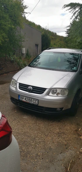 Обява за продажба на VW Touran Газ ~4 900 лв. - изображение 3