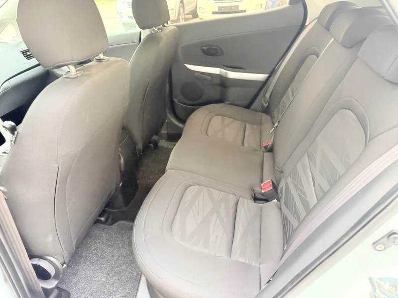 Kia Ceed 1.4i 100к.с 6ск* BRC* NOVA* UNIKAT* , снимка 7 - Автомобили и джипове - 40050991