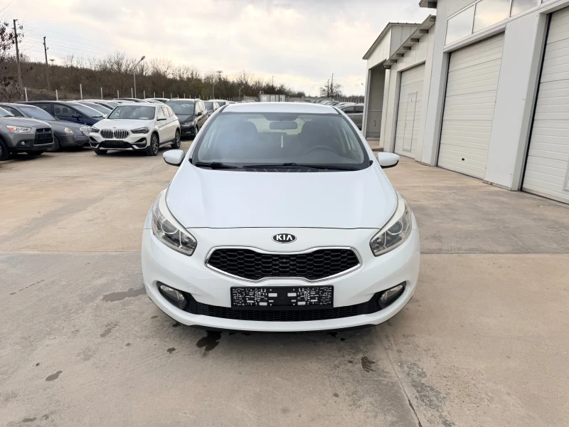 Kia Ceed 1.4i 100к.с 6ск* BRC* NOVA* UNIKAT* , снимка 10 - Автомобили и джипове - 40050991