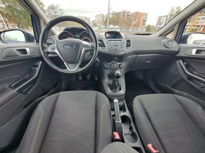 Ford Fiesta, снимка 8 - Автомобили и джипове - 42873799