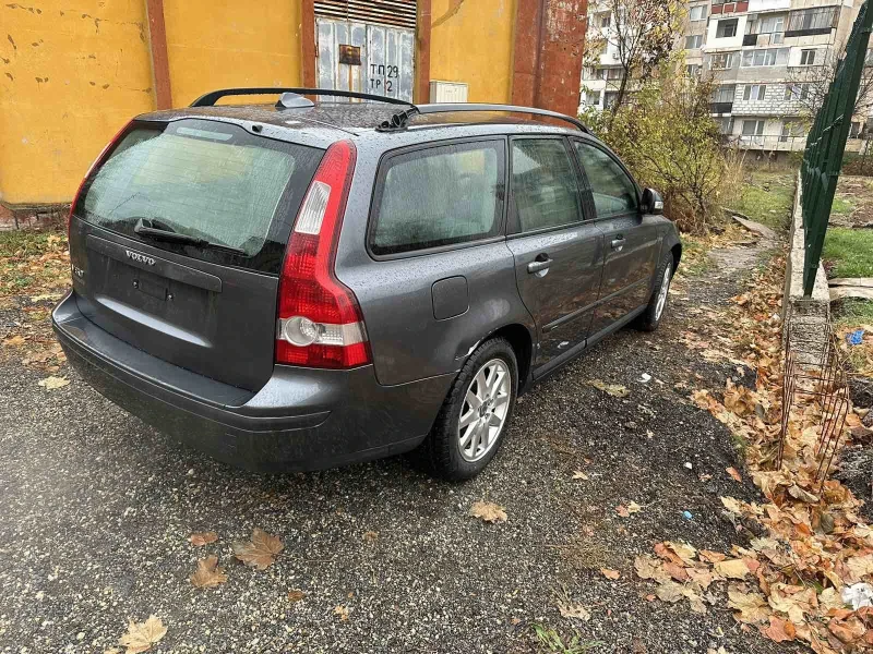 Volvo V50 1.8 GAS, снимка 3 - Автомобили и джипове - 47972716