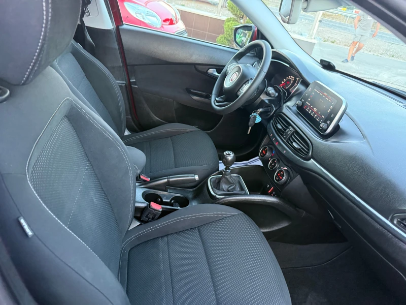 Fiat Tipo 1, 6 JTD НАВИГАЦИЯ !! ДИСТРОНИК !! , снимка 10 - Автомобили и джипове - 51453465