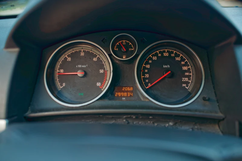 Opel Astra H, снимка 15 - Автомобили и джипове - 52112181