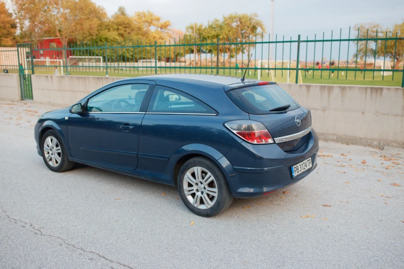 Opel Astra H, снимка 7 - Автомобили и джипове - 52112181