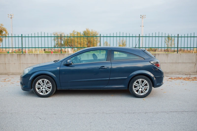 Opel Astra H, снимка 6 - Автомобили и джипове - 52112181