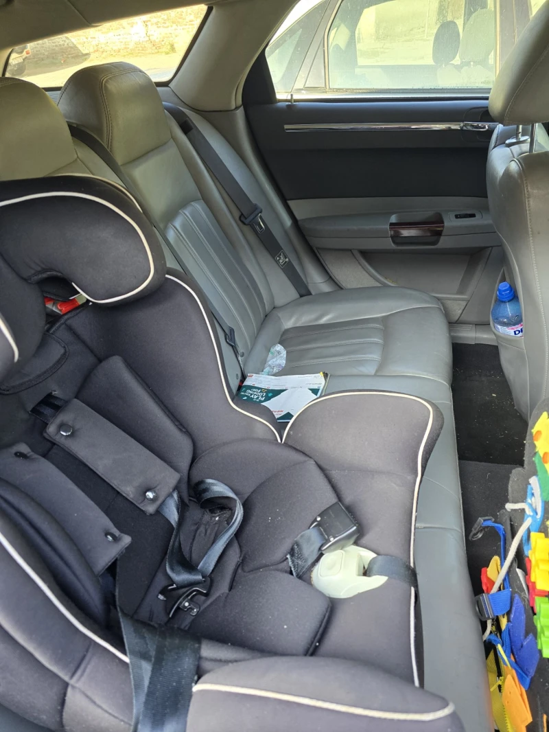 Chrysler 300c 3.0 Crd, снимка 4 - Автомобили и джипове - 52629099