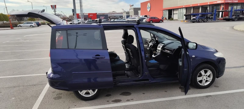 Mazda 5, снимка 6 - Автомобили и джипове - 52424985