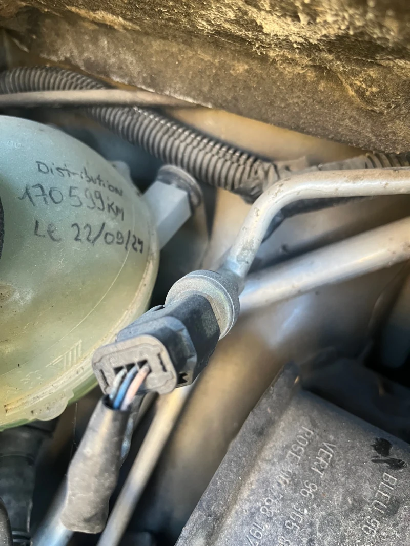 Citroen C4 Picasso 1.6 HDI Comfort Face, снимка 13 - Автомобили и джипове - 52850148