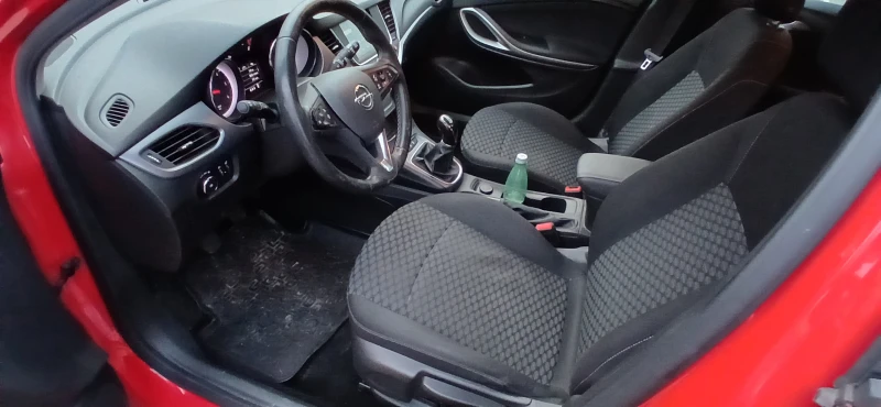 Opel Astra Euro6d , снимка 9 - Автомобили и джипове - 53125569