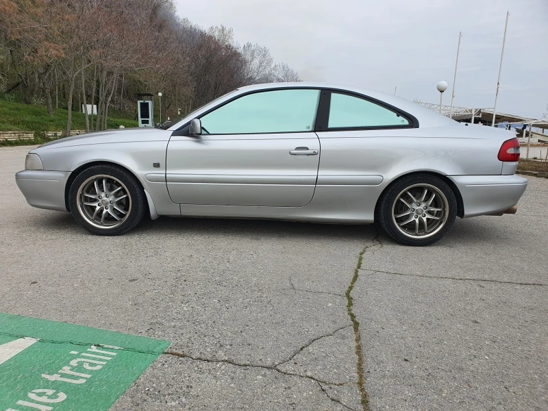 Volvo C70 2.0 T5, снимка 9 - Автомобили и джипове - 48361501