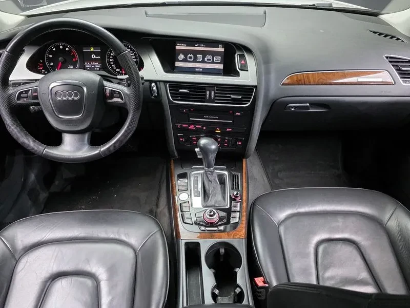 Audi A4 2.0 TFSI Quattro, снимка 7 - Автомобили и джипове - 54548594