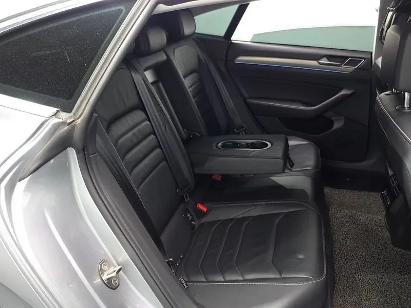 VW Arteon 2.0 TDI PRESTIGE, снимка 11 - Автомобили и джипове - 55560266