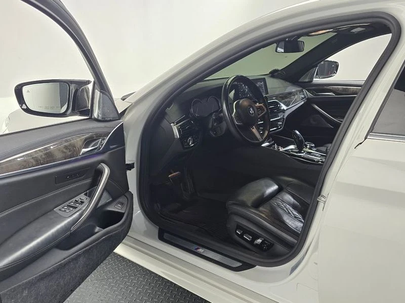 BMW 540 540i xDrive M Sport Plus| 335�.�. | Mobile.bg � ����������� 9