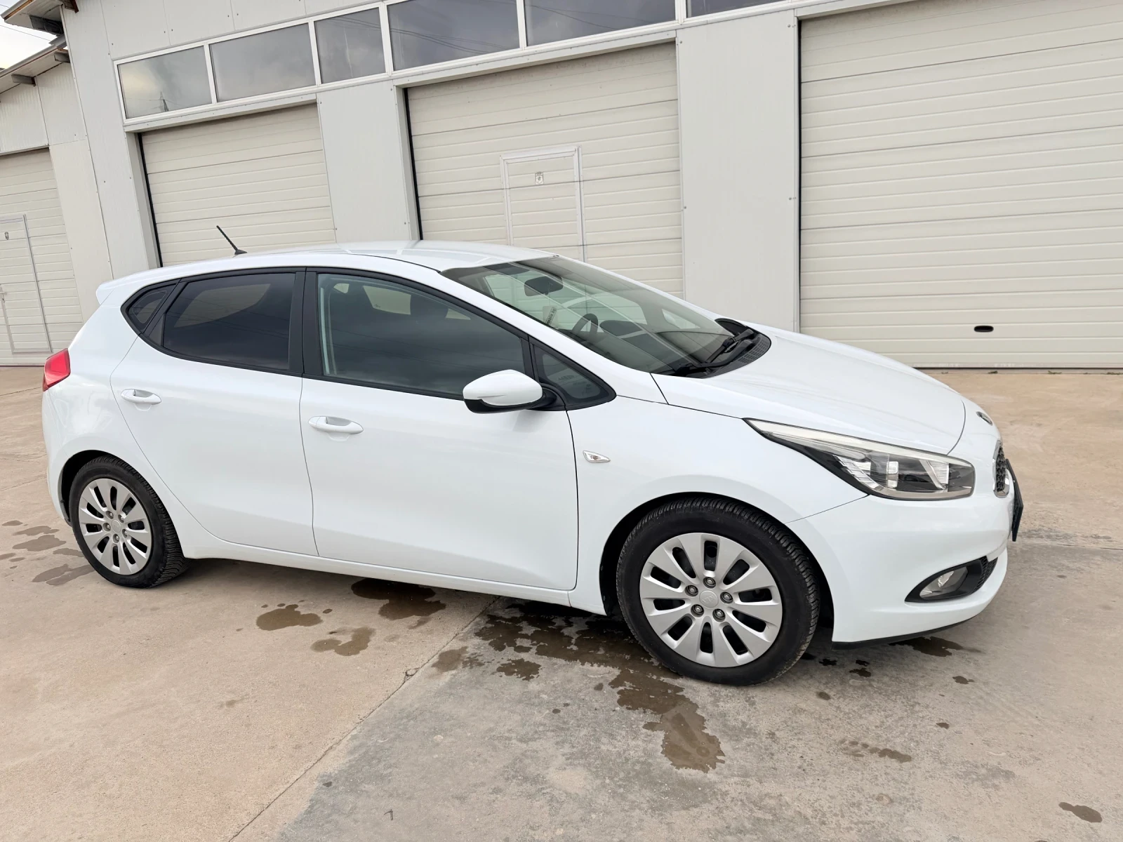 Kia Ceed 1.4i 100. 6* BRC* NOVA* UNIKAT*  | Mobile.bg   12