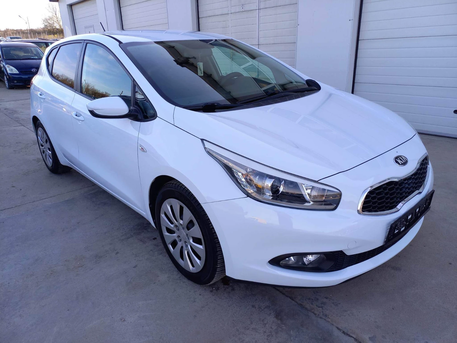 Kia Ceed 1.4i BRC* NOVA* UNIKAT*  | Mobile.bg   11
