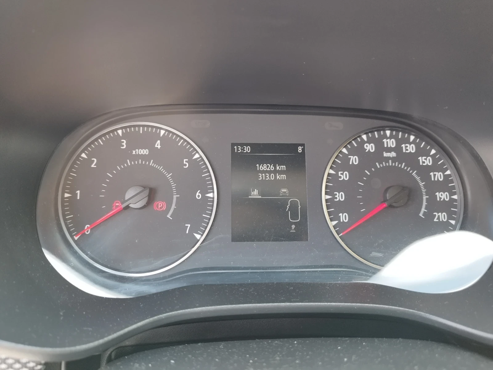 Dacia Sandero 1.0TCE - изображение 10