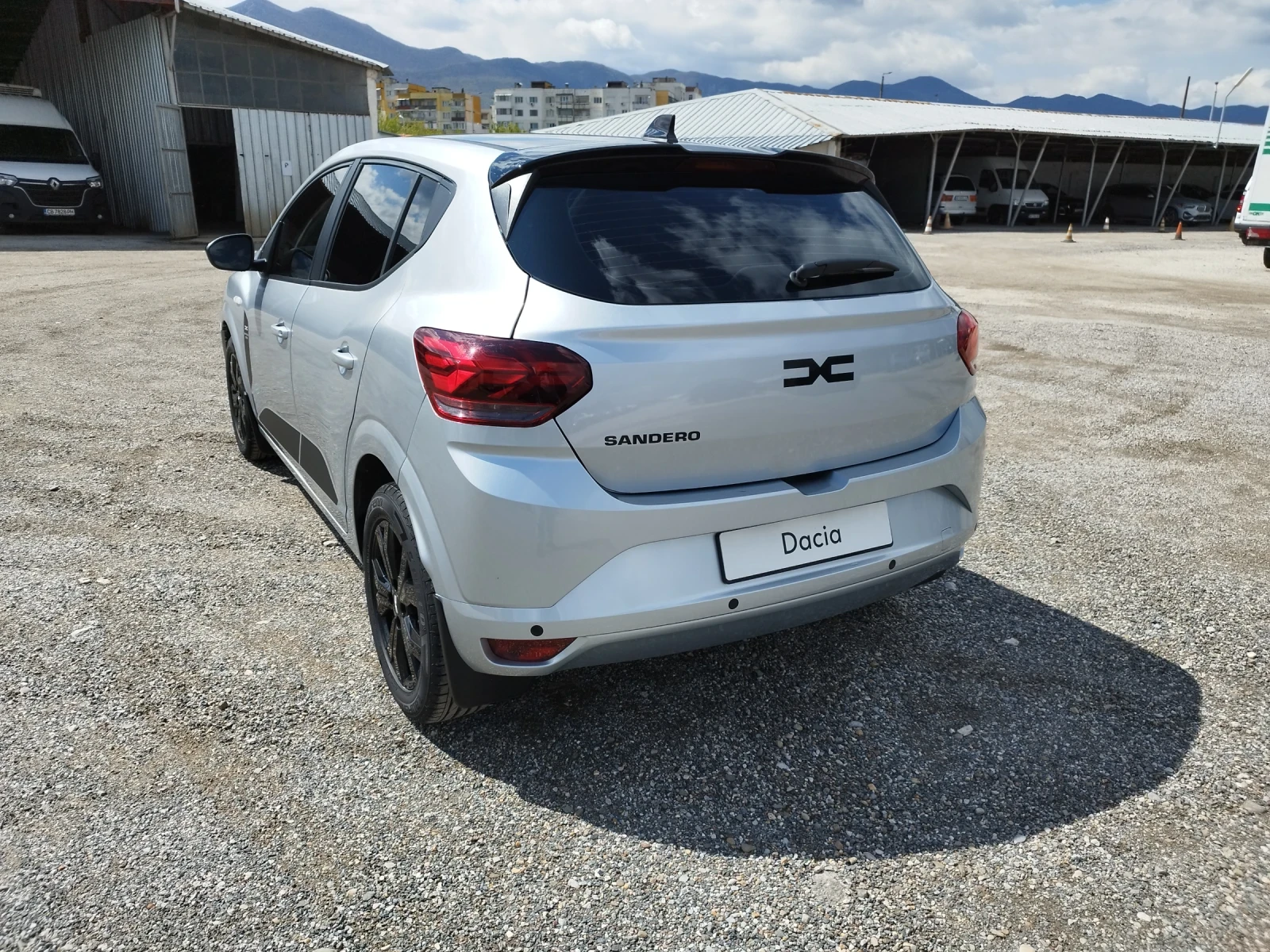 Dacia Sandero 1.0TCE - изображение 4