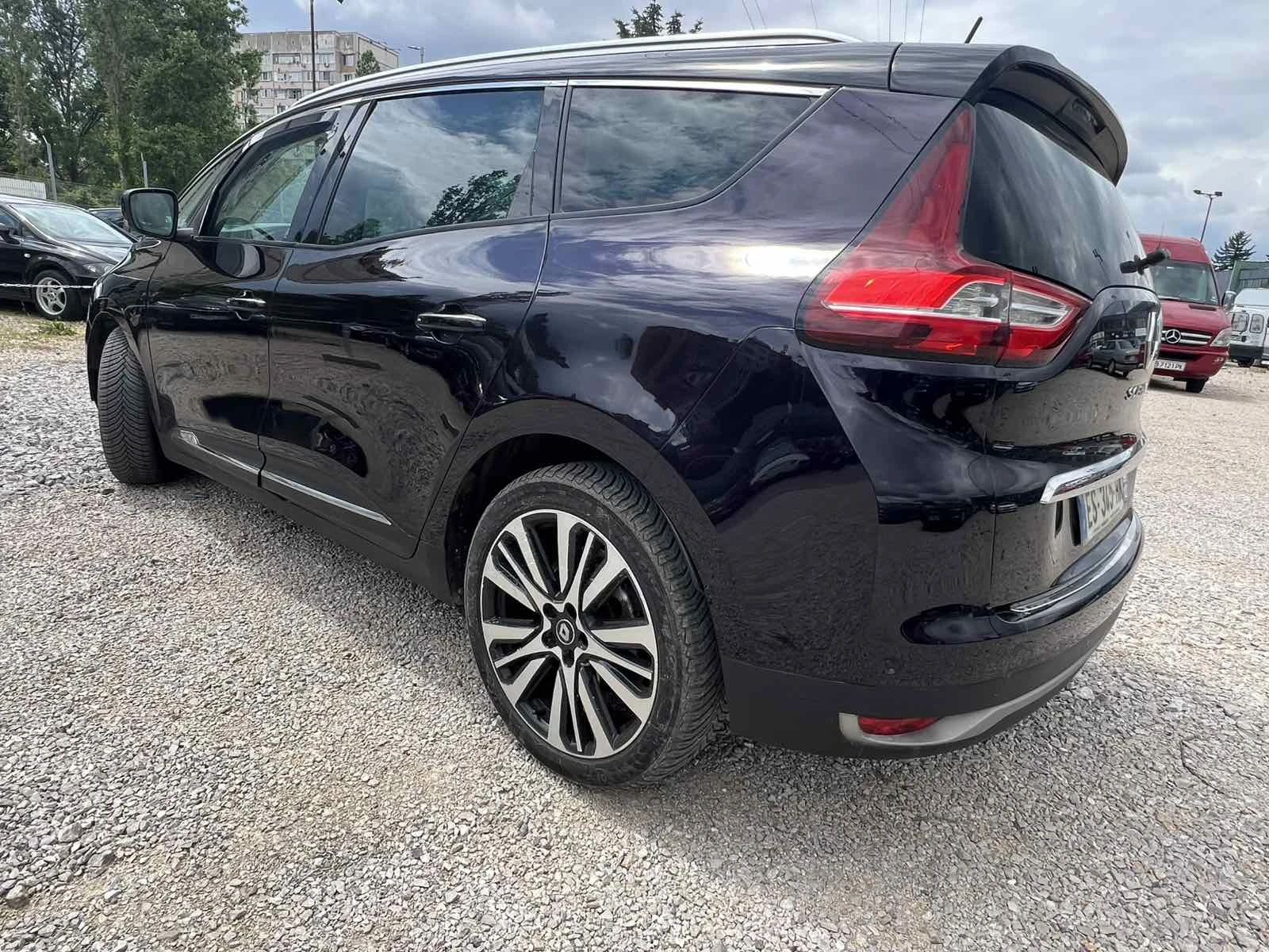 Renault Grand scenic 1.6/160 КС/ INITIALE PARIS/ 7 места/ ПАНОРАМЕН ПОК - изображение 4