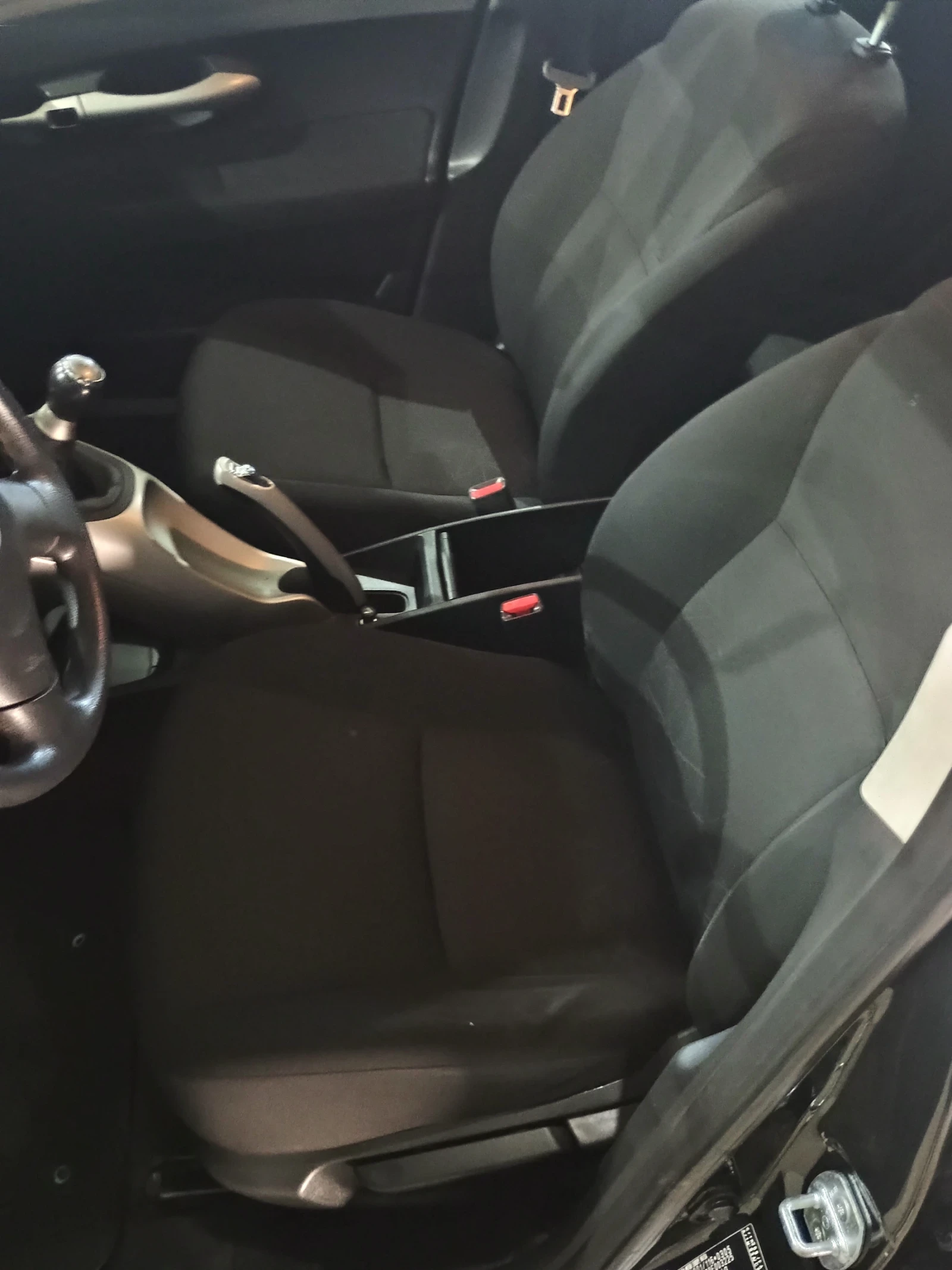 Toyota Auris Auris - изображение 5