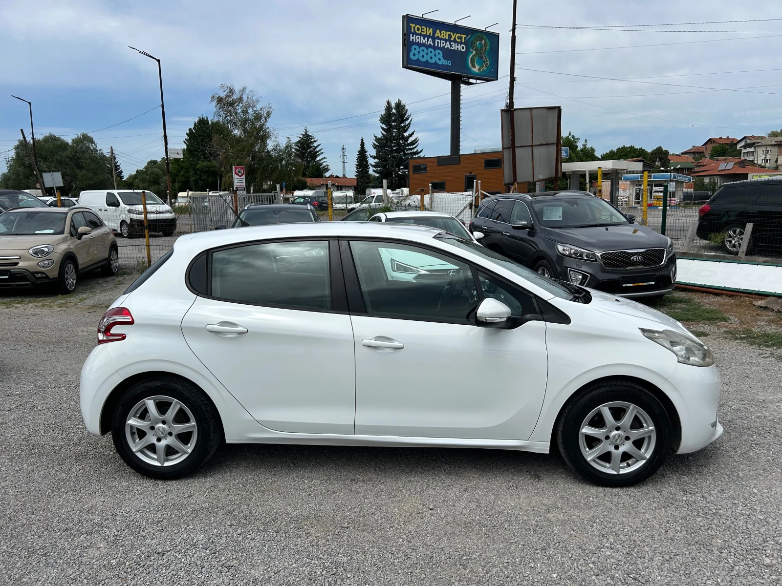 Peugeot 208 1.4HDI EURO5A - изображение 8