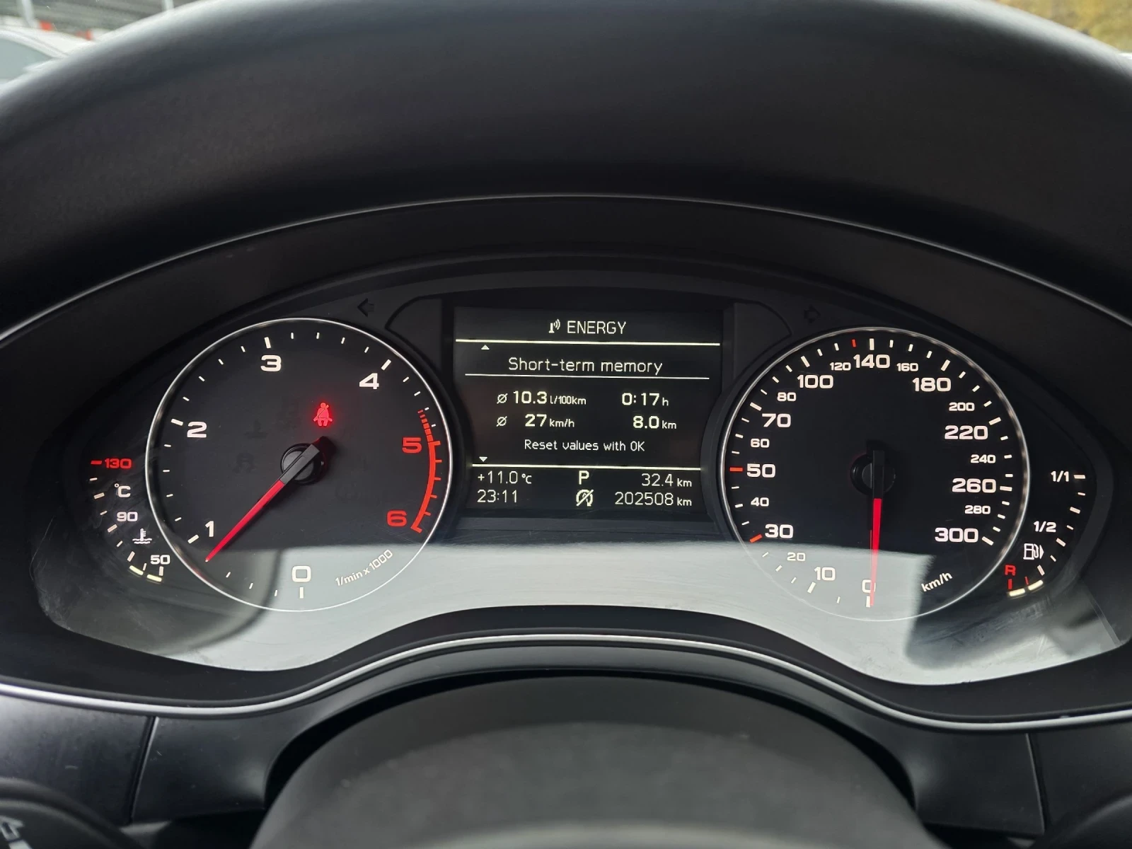 Audi A6 3.0TDI 245. Quattro  | Mobile.bg   17
