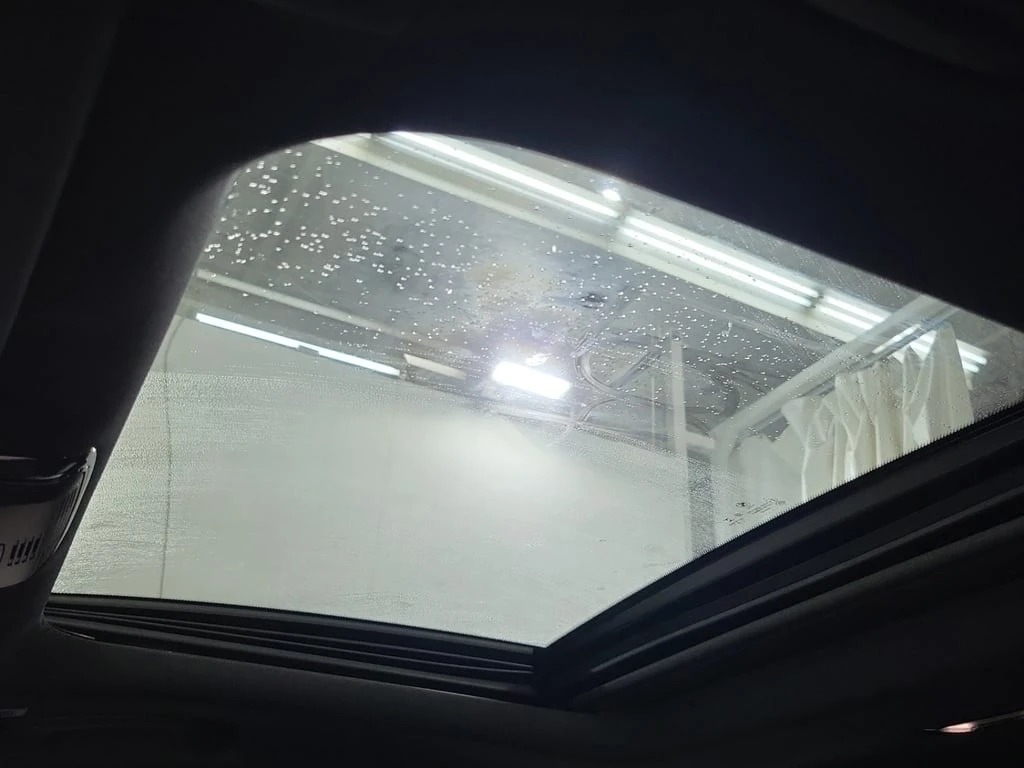 BMW 330 * 330I XDRIVE * CARFAX *    | Mobile.bg   14