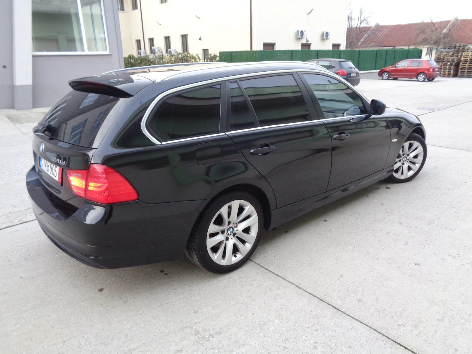 BMW 320 2.0D-184-Xdrive-BARTER-LIZING | Mobile.bg   4