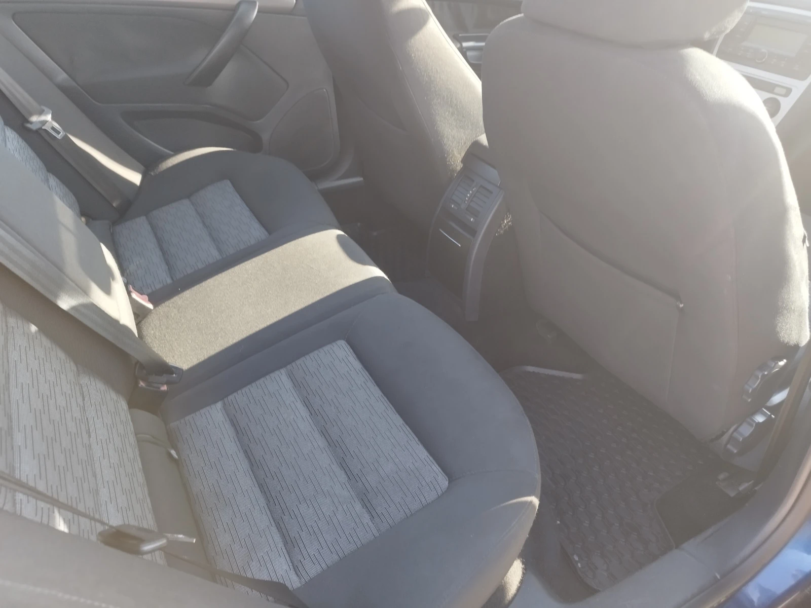 Skoda Octavia 2.0TDI  DSG  | Mobile.bg � ����������� 10