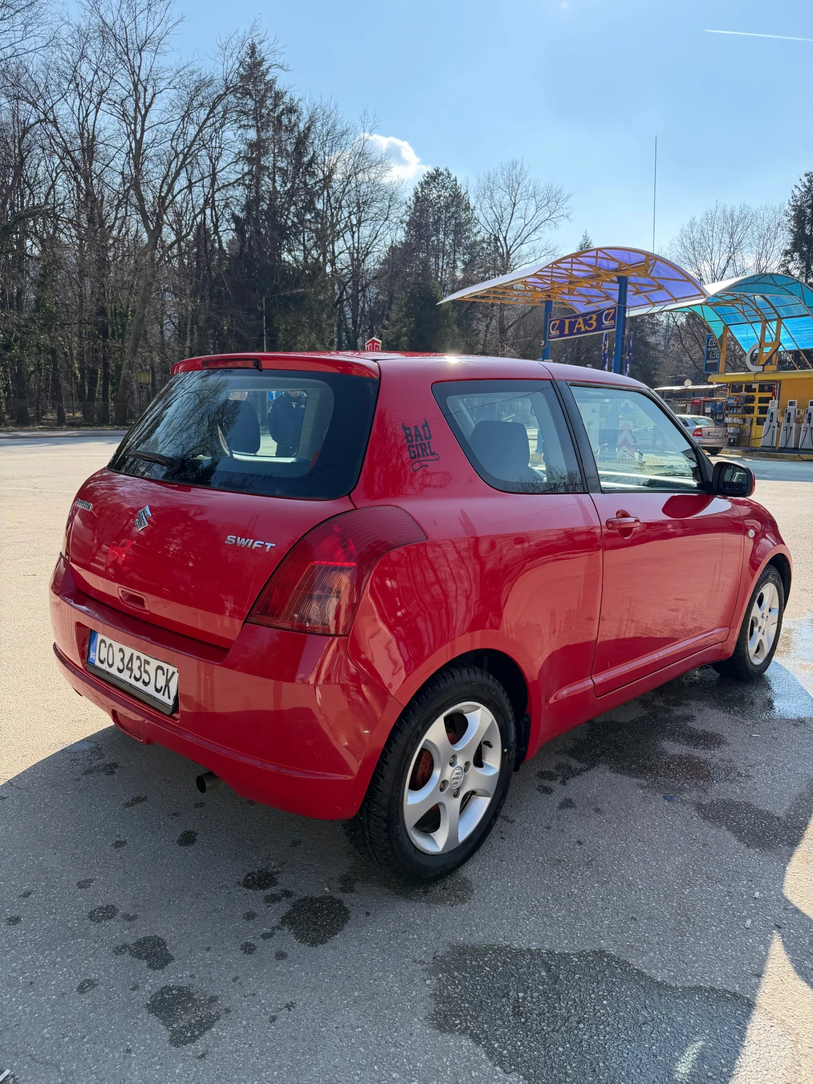 Suzuki Swift, снимка 3 - Автомобили и джипове - 53746525