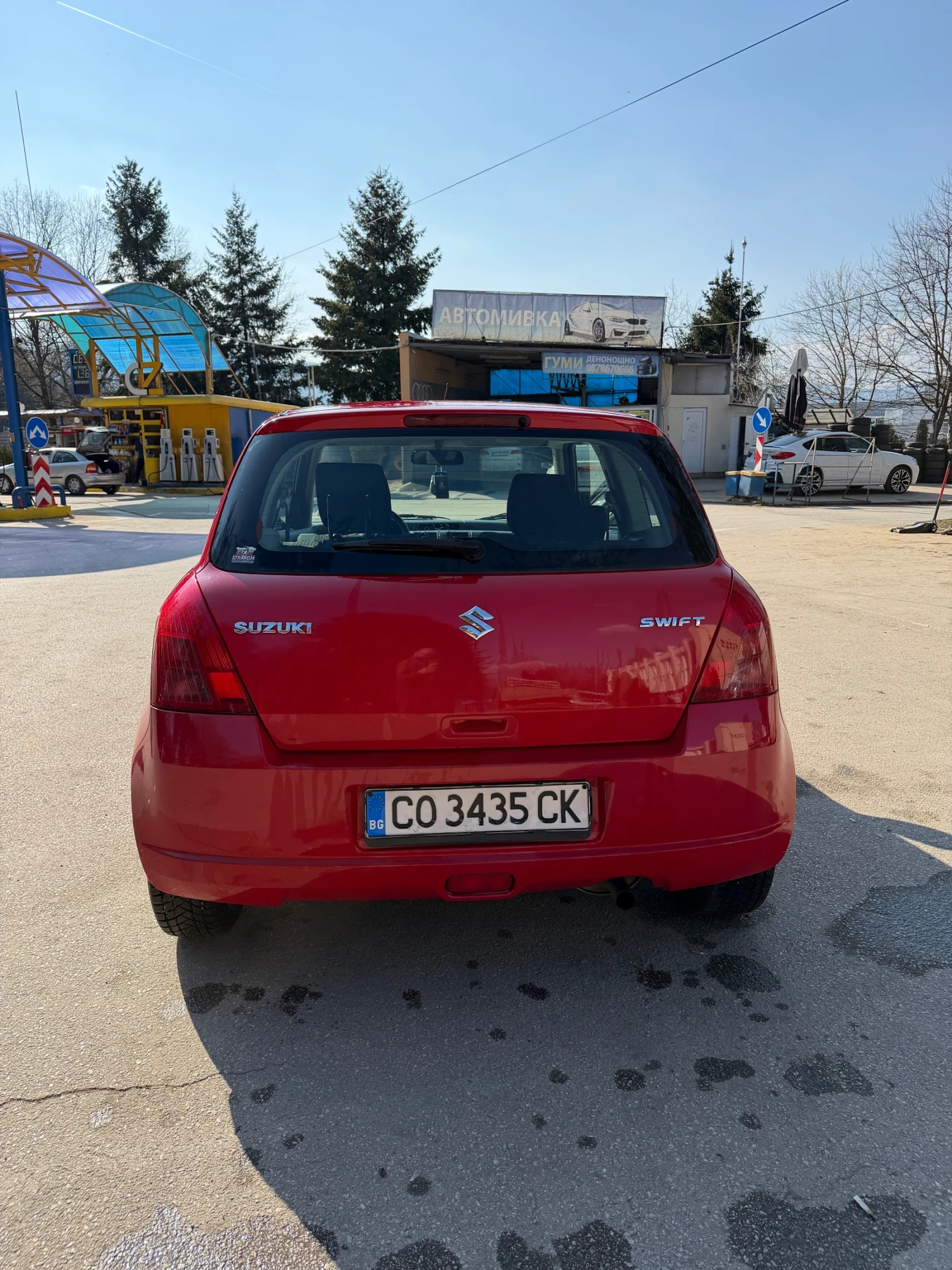 Suzuki Swift, снимка 4 - Автомобили и джипове - 53746525