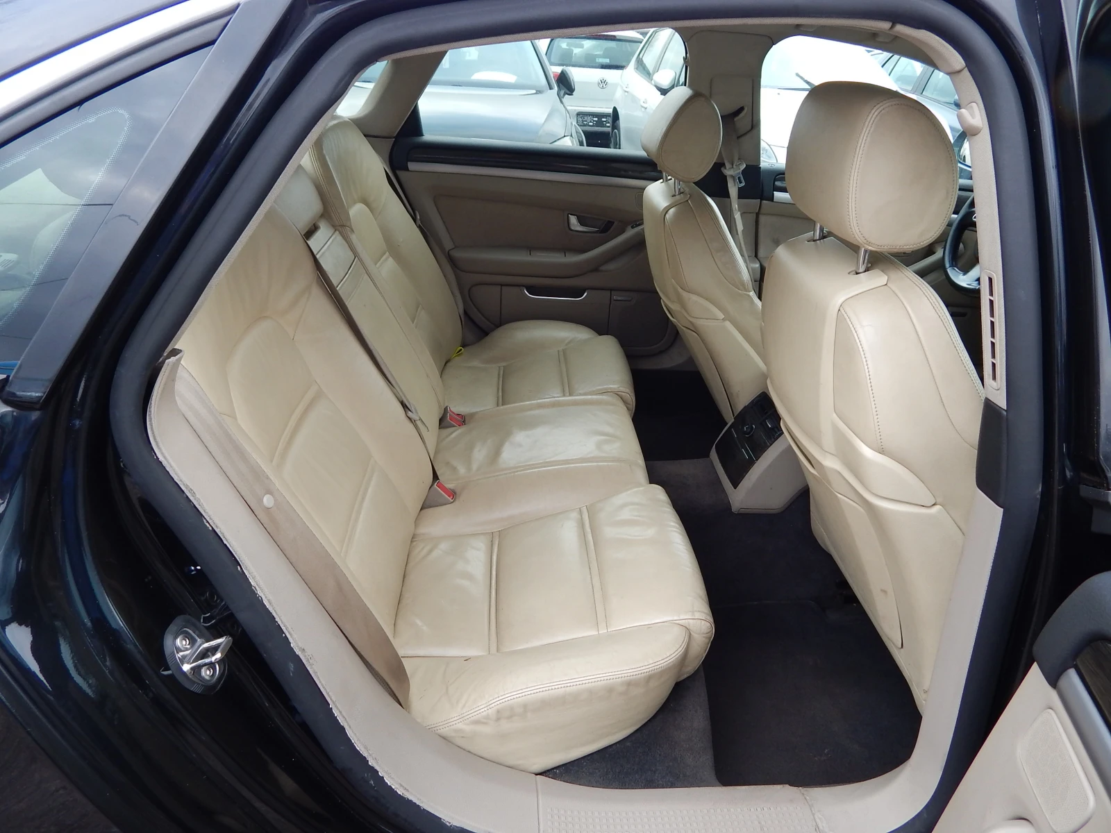 Audi A8 4.2TDI* S-LINE* 326k.* , снимка 17 - Автомобили и джипове - 53975767