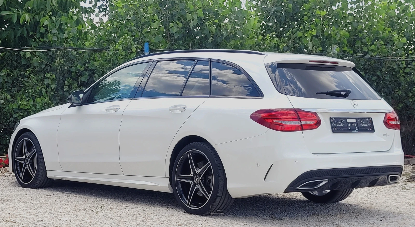 Mercedes-Benz C 250 179хкм-AMG-9g-Distr-Keyless-Germany-Пълна история!, снимка 3 - Автомобили и джипове - 54814652