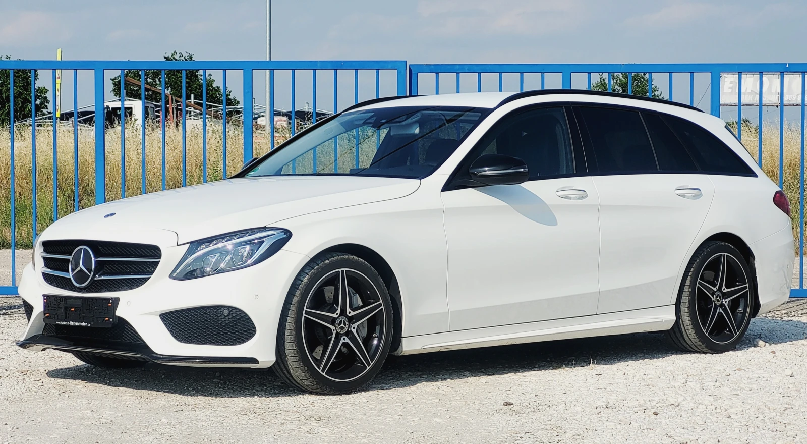 Mercedes-Benz C 250 179хкм-AMG-9g-Distr-Keyless-Germany-Пълна история!