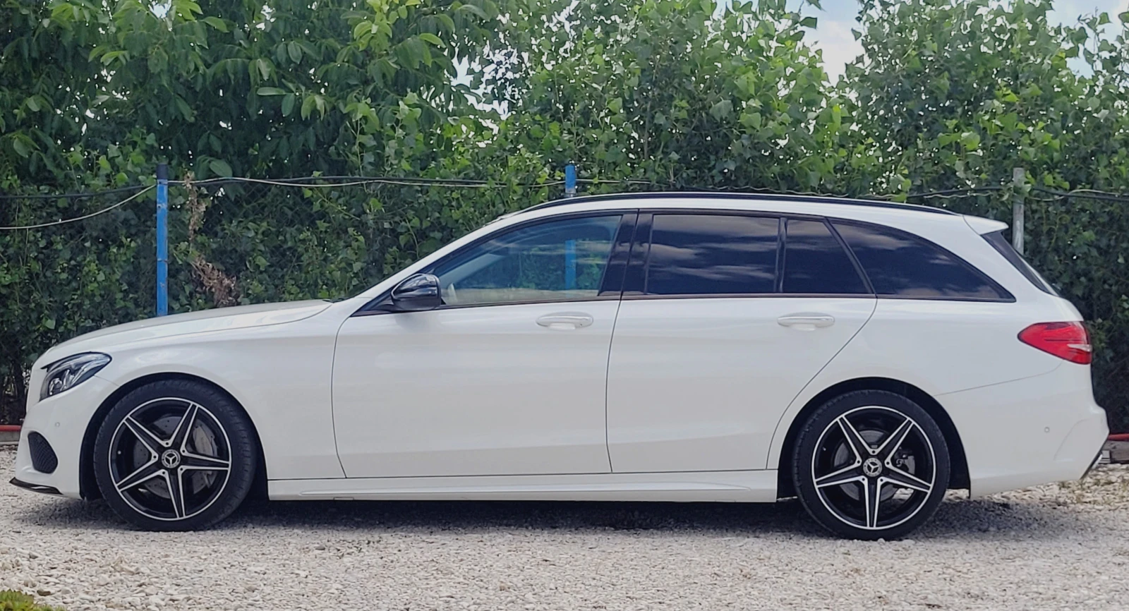 Mercedes-Benz C 250 179хкм-AMG-9g-Distr-Keyless-Germany-Пълна история!, снимка 2 - Автомобили и джипове - 54814652