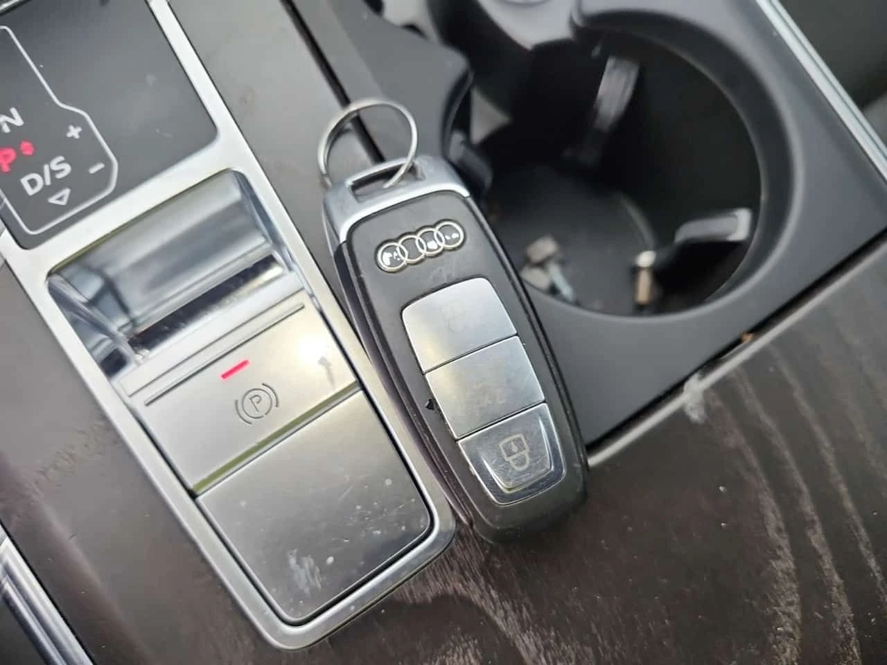 Audi A7 TECHNIK / 360 / DIS / B&O / АВТОКРЕДИТ , снимка 8 - Автомобили и джипове - 54886922