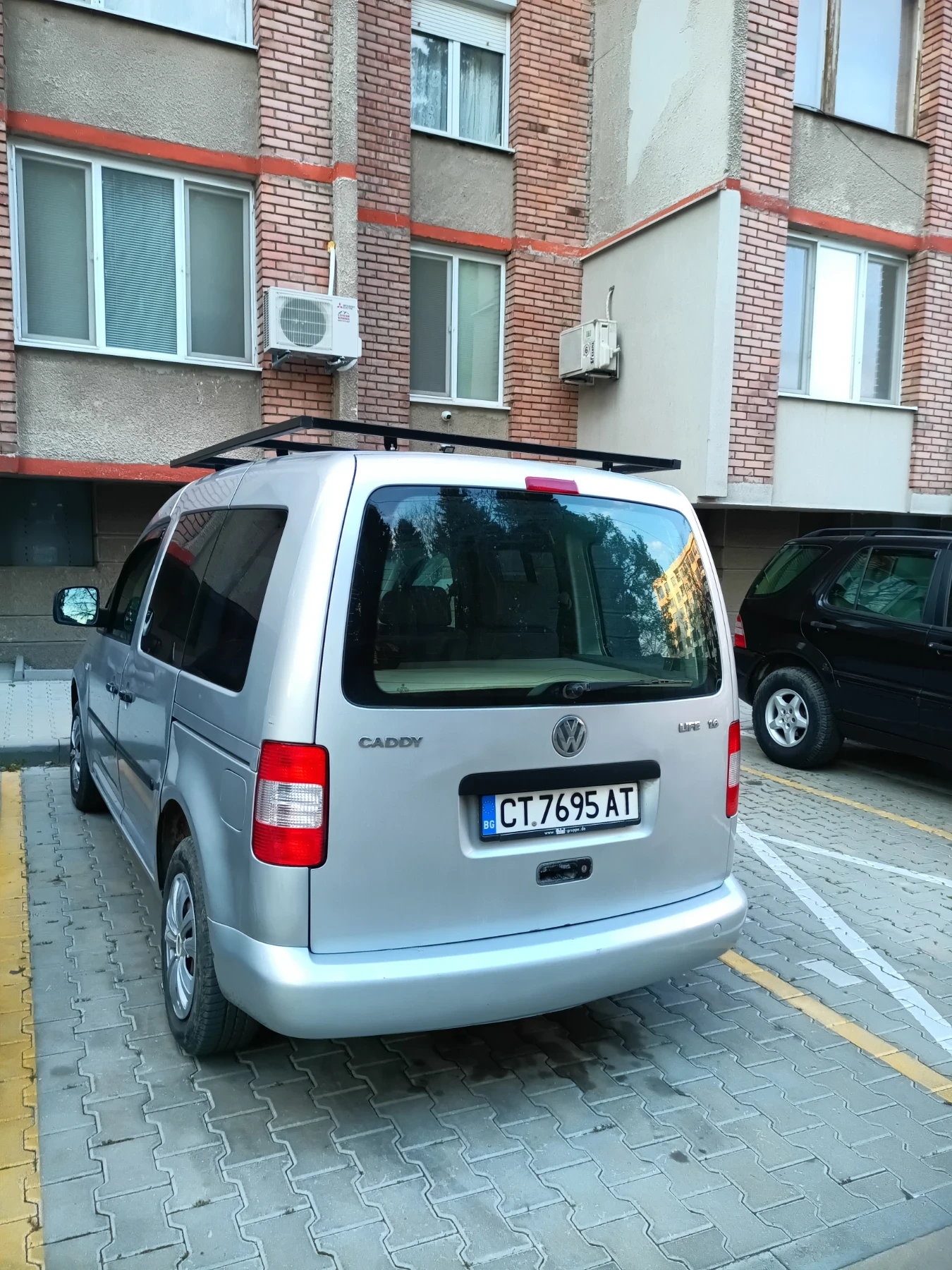 VW Caddy, снимка 3 - Автомобили и джипове - 54973576