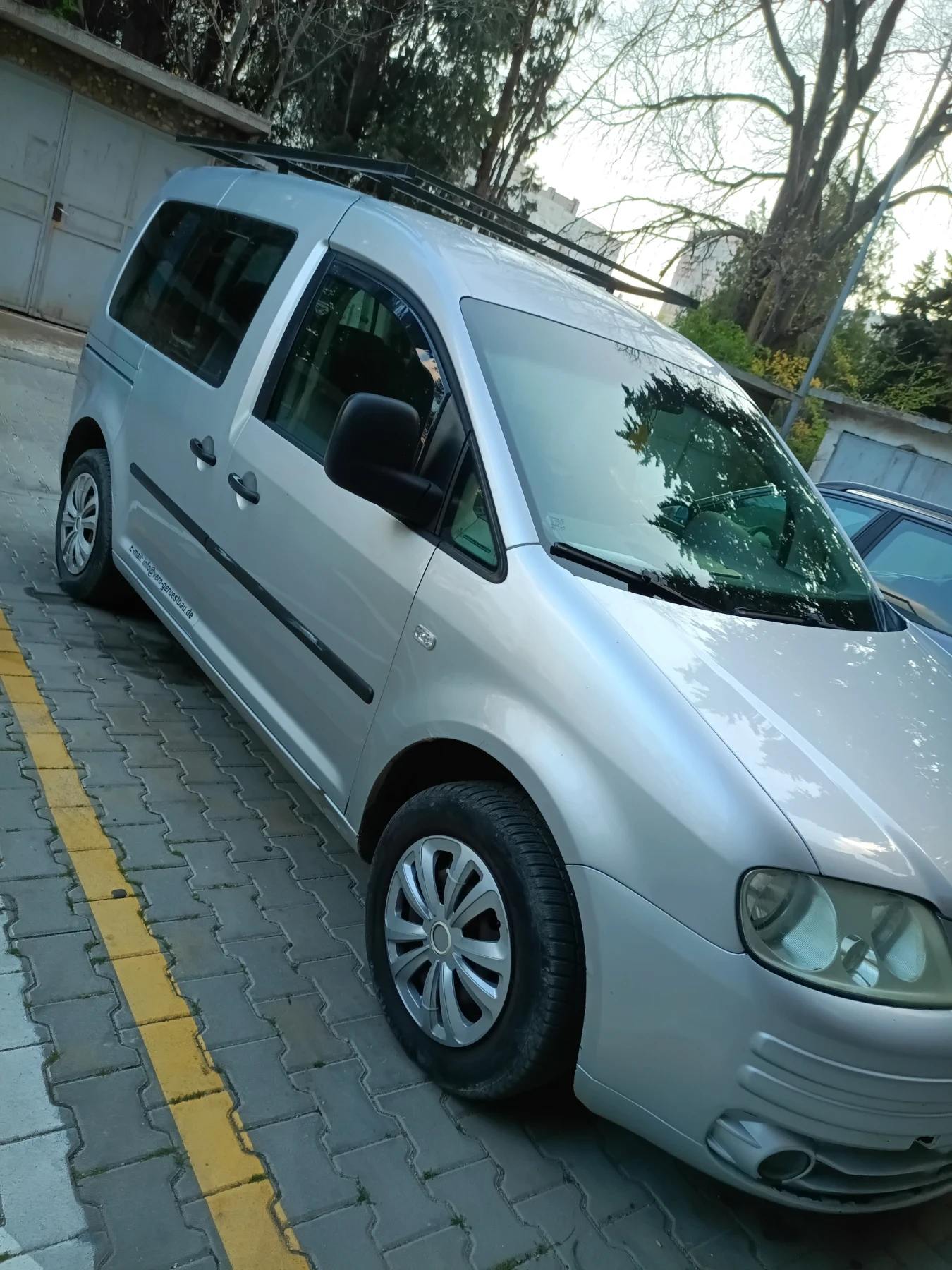 VW Caddy