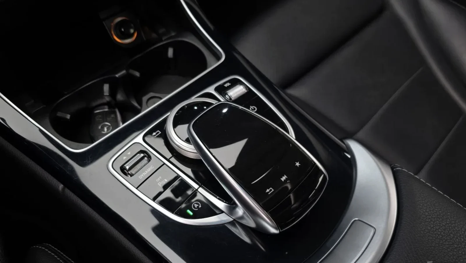 Mercedes-Benz C 200 C43 AMG ПАКЕТ / BURMESTER / ШИБИДАХ /, снимка 12 - Автомобили и джипове - 55062571