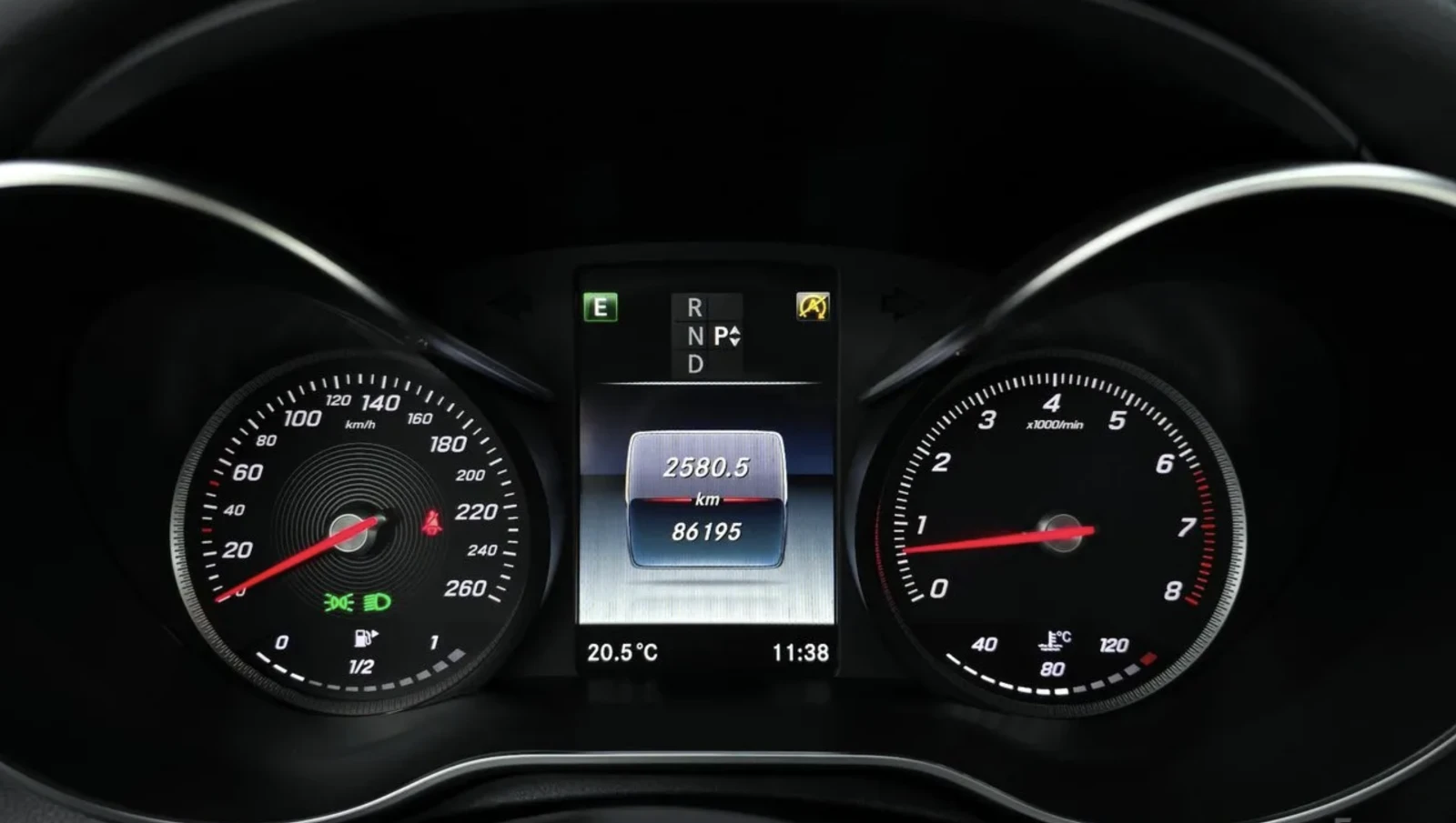 Mercedes-Benz C 200 C43 AMG ПАКЕТ / BURMESTER / ШИБИДАХ /, снимка 9 - Автомобили и джипове - 55062571
