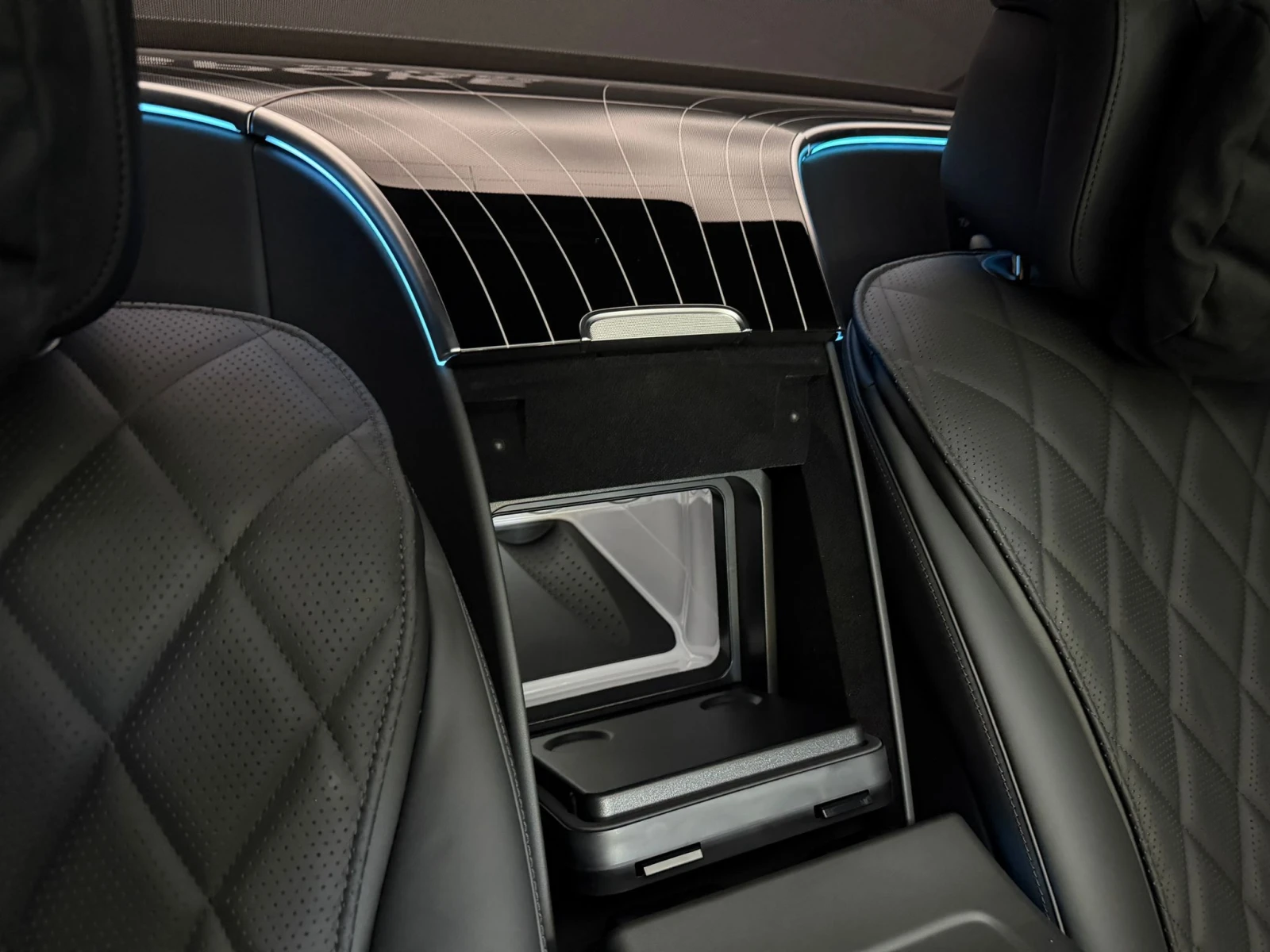 Mercedes-Benz S 580 AMG LINE V8 EQ Boost 4MATIC, снимка 10 - Автомобили и джипове - 55295580