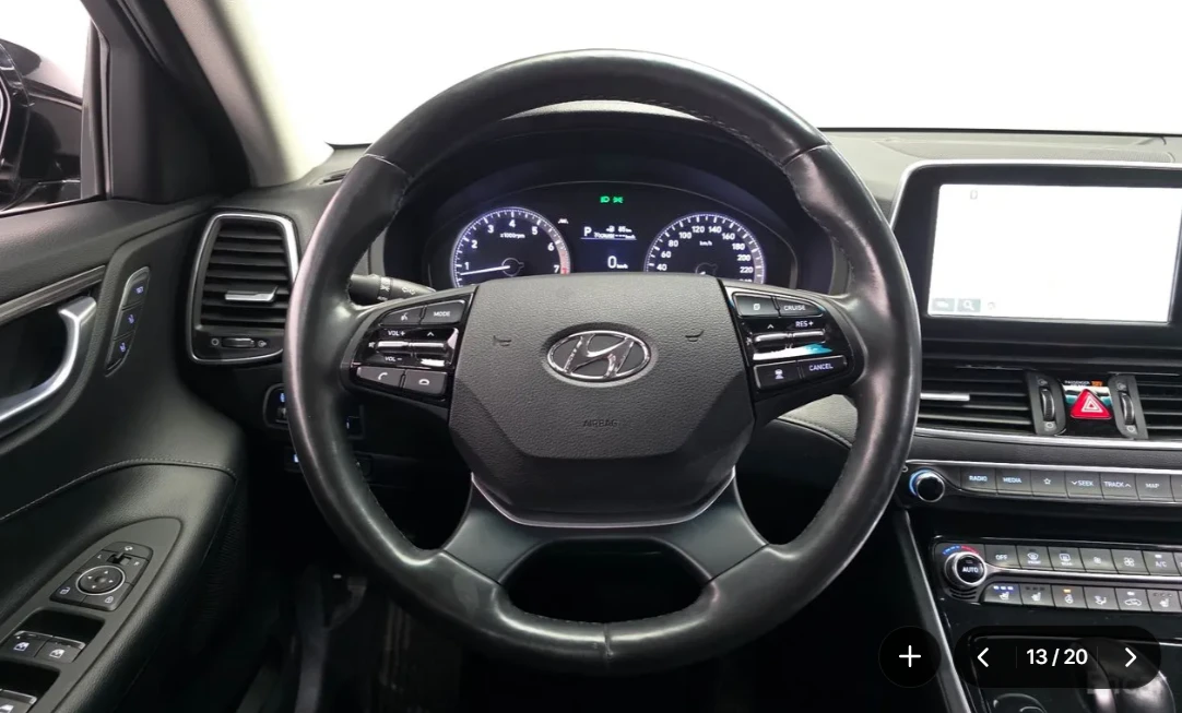Hyundai Grandeur Premium, снимка 9 - Автомобили и джипове - 55396329