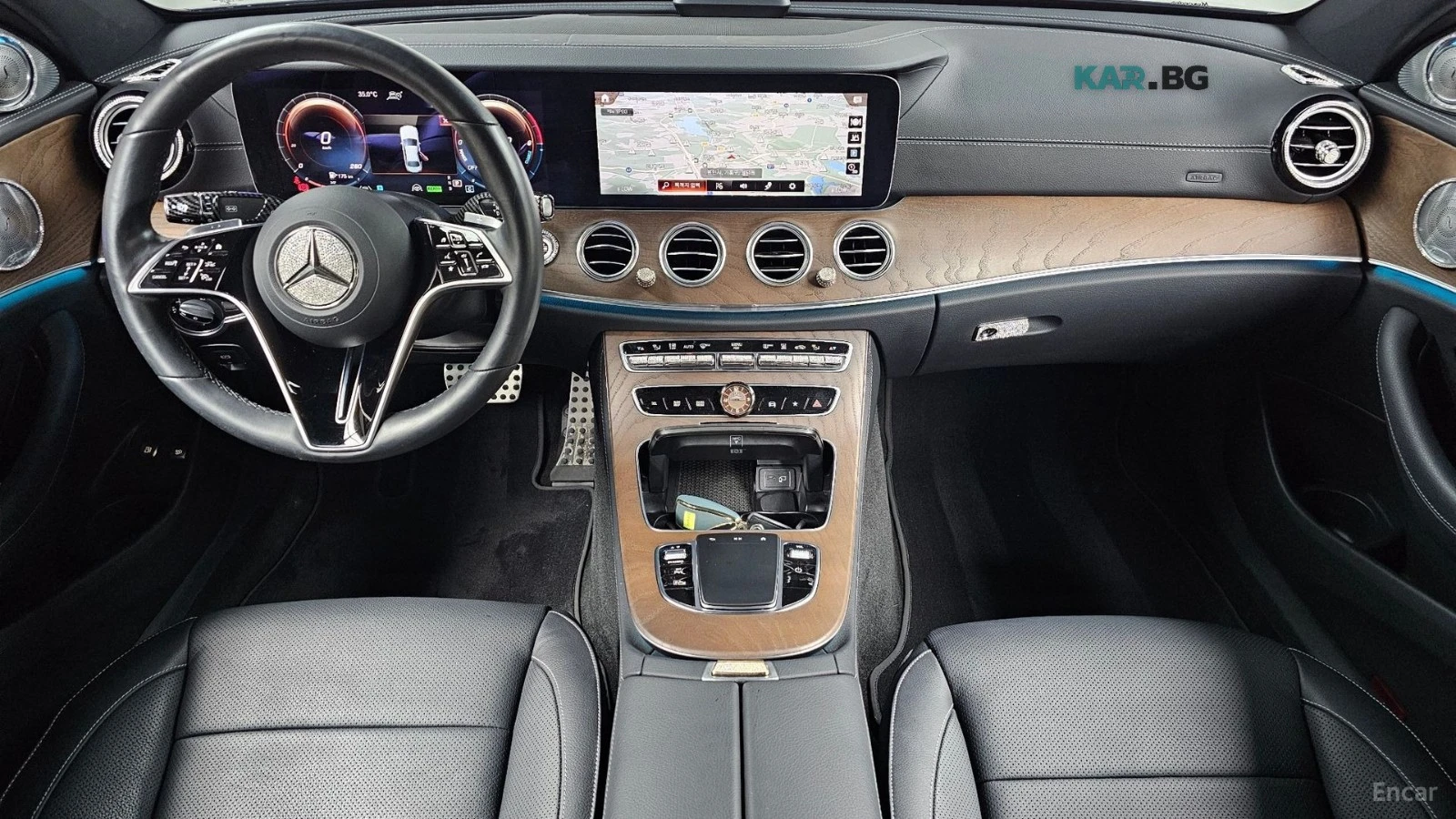 Mercedes-Benz E 300 4MATIC/HYBRID/DRIVE-ASSISTS/SUNROOF/PREMIUM, снимка 6 - Автомобили и джипове - 55751424