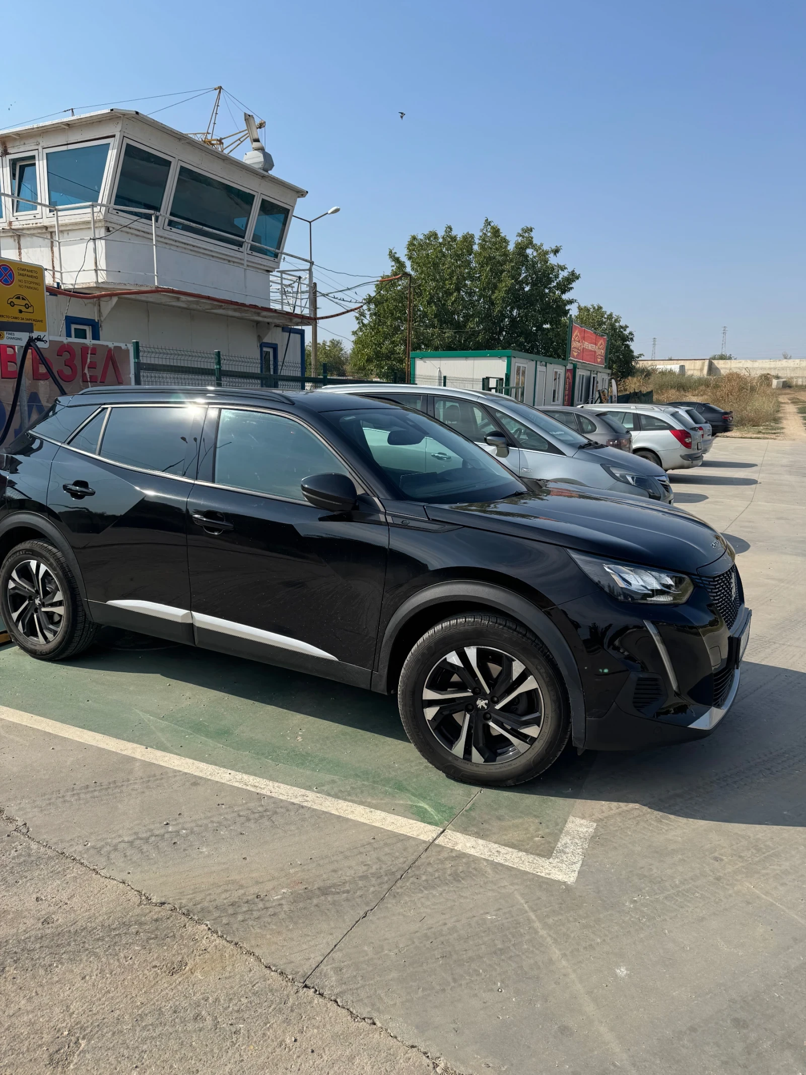 Peugeot 2008 Peugeot e-2008 (50 kWh), снимка 3 - Автомобили и джипове - 55848830