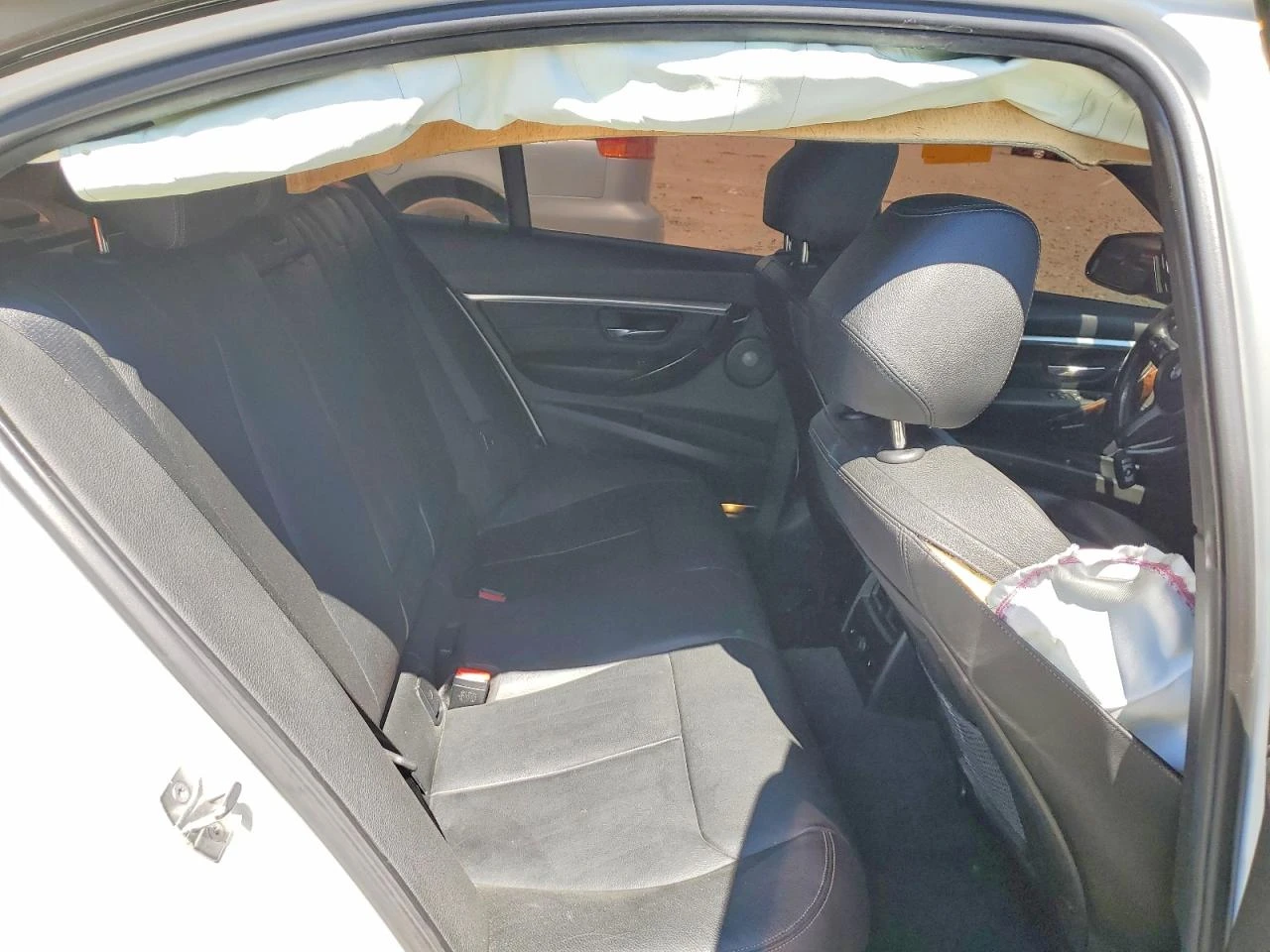 BMW 340 M* HARMON KARDON* ПЪЛНА ИСТОРИЯ, снимка 10 - Автомобили и джипове - 56025511