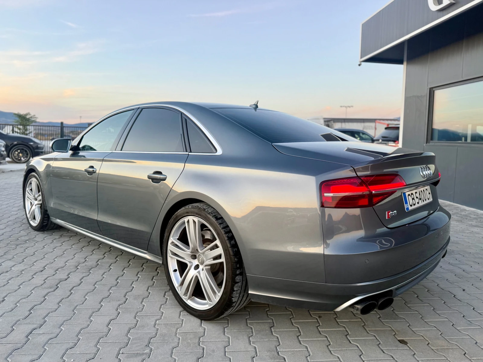 Audi S8 4.0 tfsi 1000 ks Собствен лизинг !!!, снимка 7 - Автомобили и джипове - 56375671