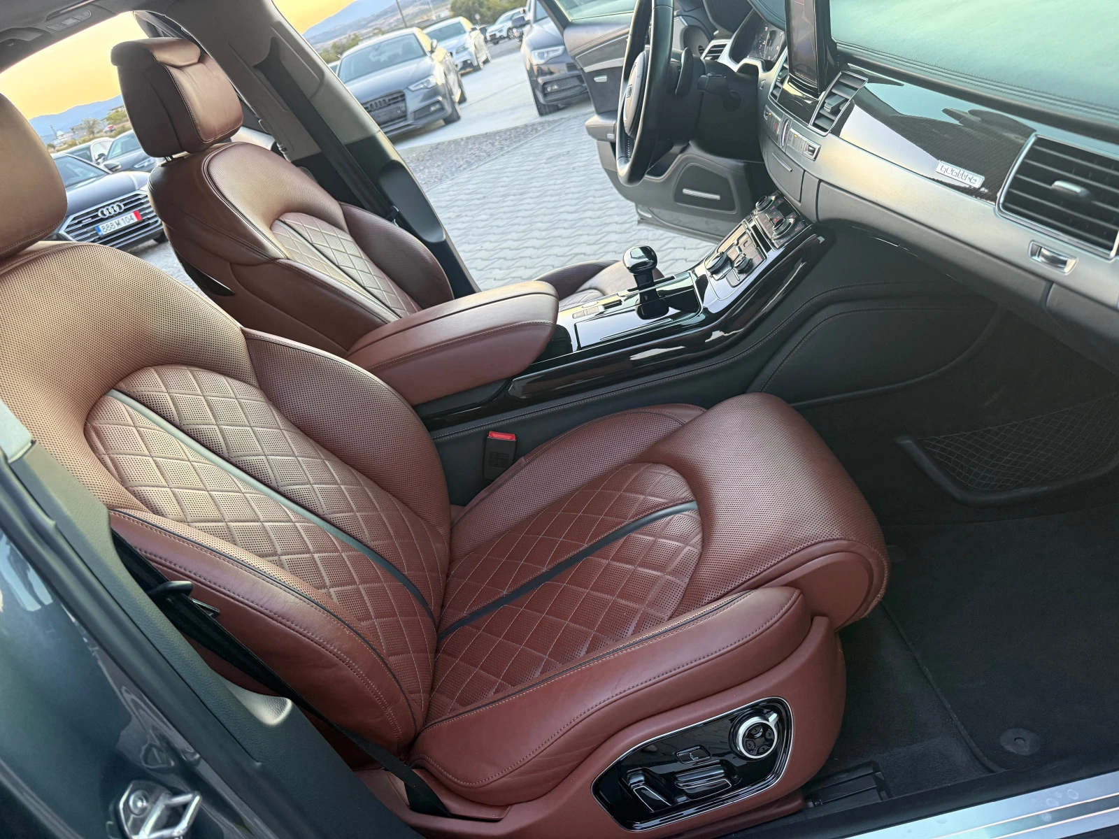 Audi S8 4.0 tfsi 1000 ks Собствен лизинг !!!, снимка 15 - Автомобили и джипове - 56375671