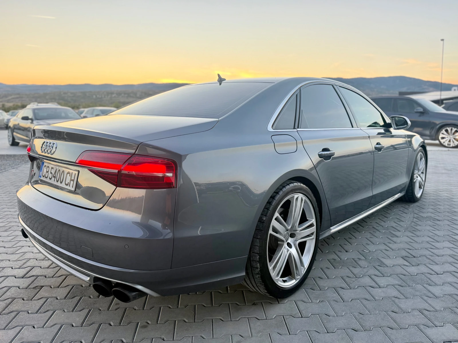 Audi S8 4.0 tfsi 1000 ks Собствен лизинг !!!, снимка 5 - Автомобили и джипове - 56375671