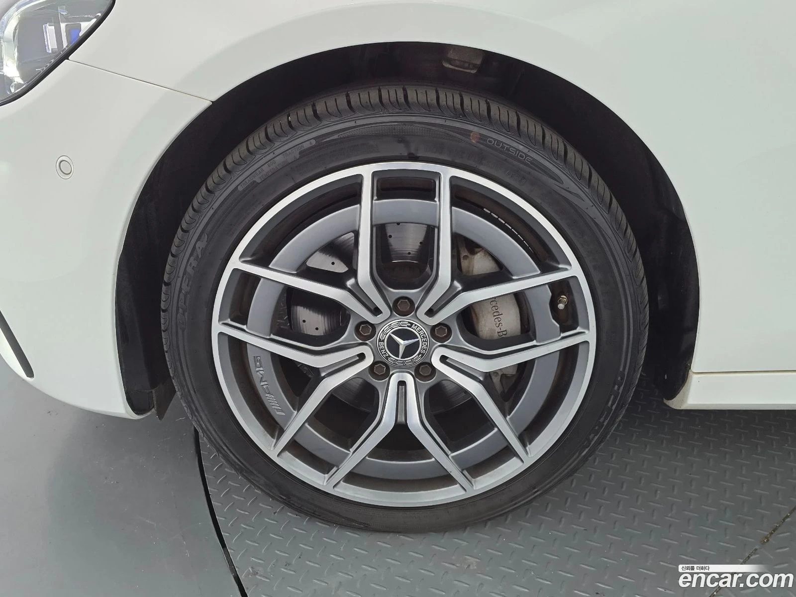 Mercedes-Benz E 220 E220d 4MATIC AMG Line | Mobile.bg � ����������� 5