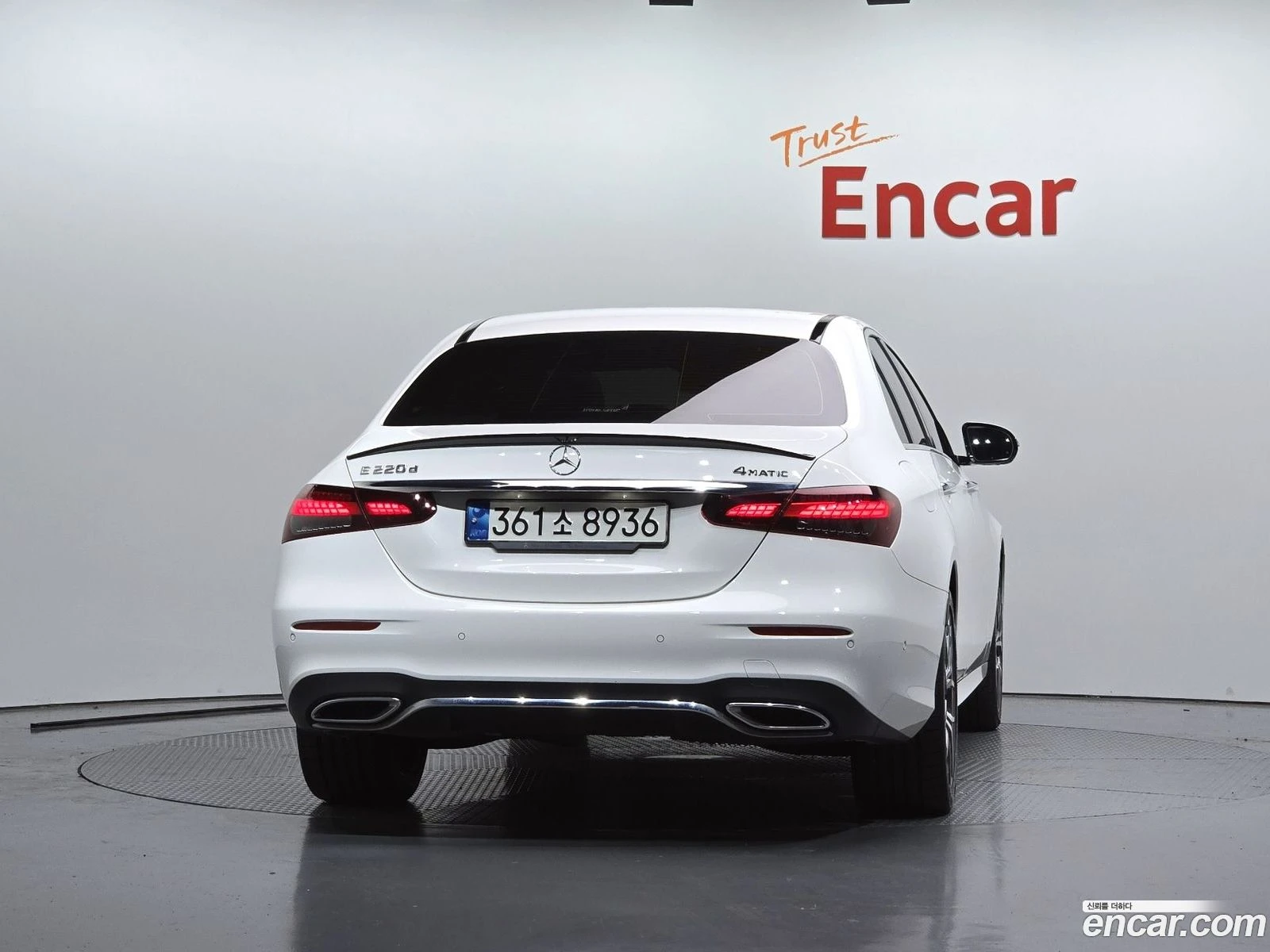 Mercedes-Benz E 220 E220d 4MATIC AMG Line | Mobile.bg � ����������� 4